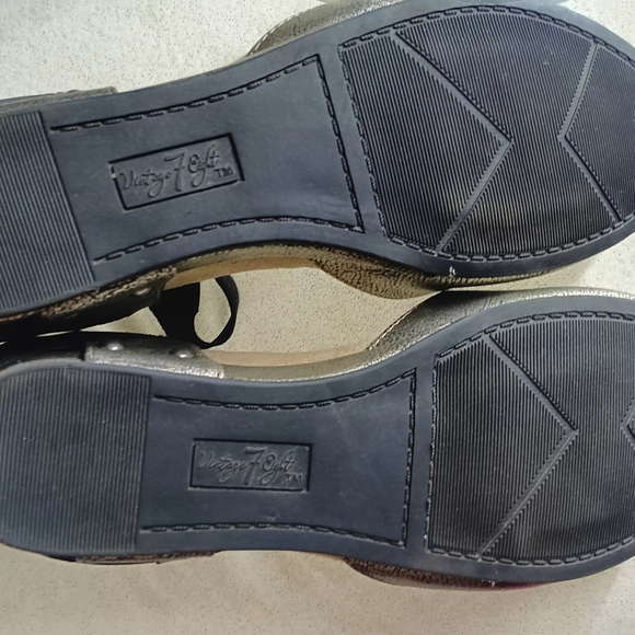 VintGe 7 Eights Black Women's Shoes - Picture 7 of 8